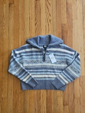 NWT FRYE Women’s Gray and Cream Striped Half-Zip Sweater